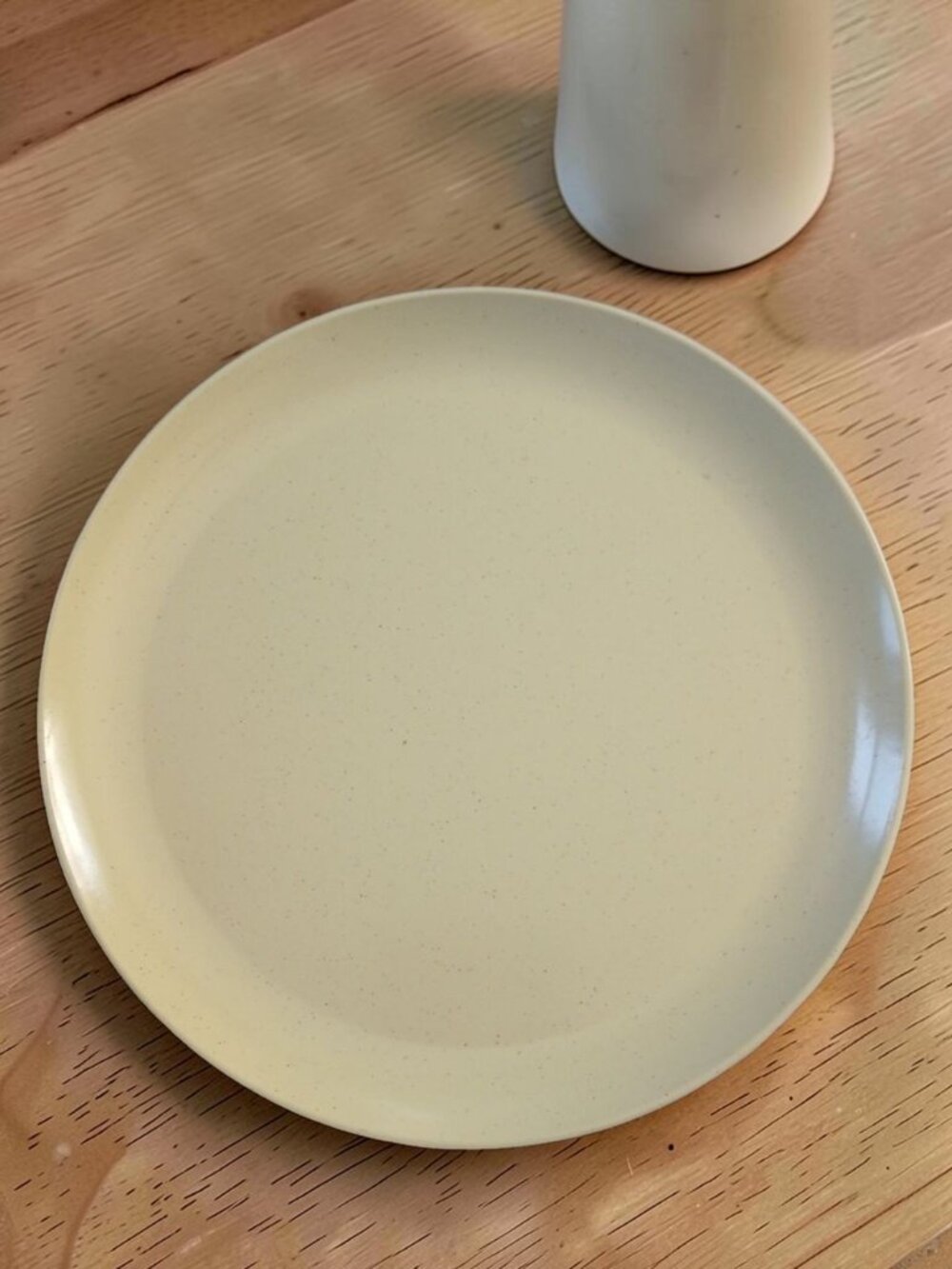 Vintage Mid Century Salad Plates Melmac Atomic Age Kitchen Butter Yellow Set 3
